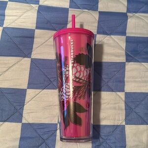 Starbucks 24 ounce Tumbler for cold drinks